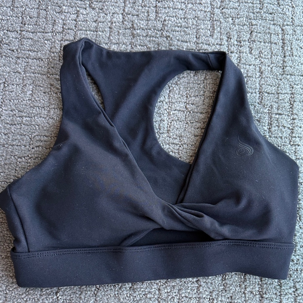 Lauren Simpson Ryderwear Twist Sports Bra